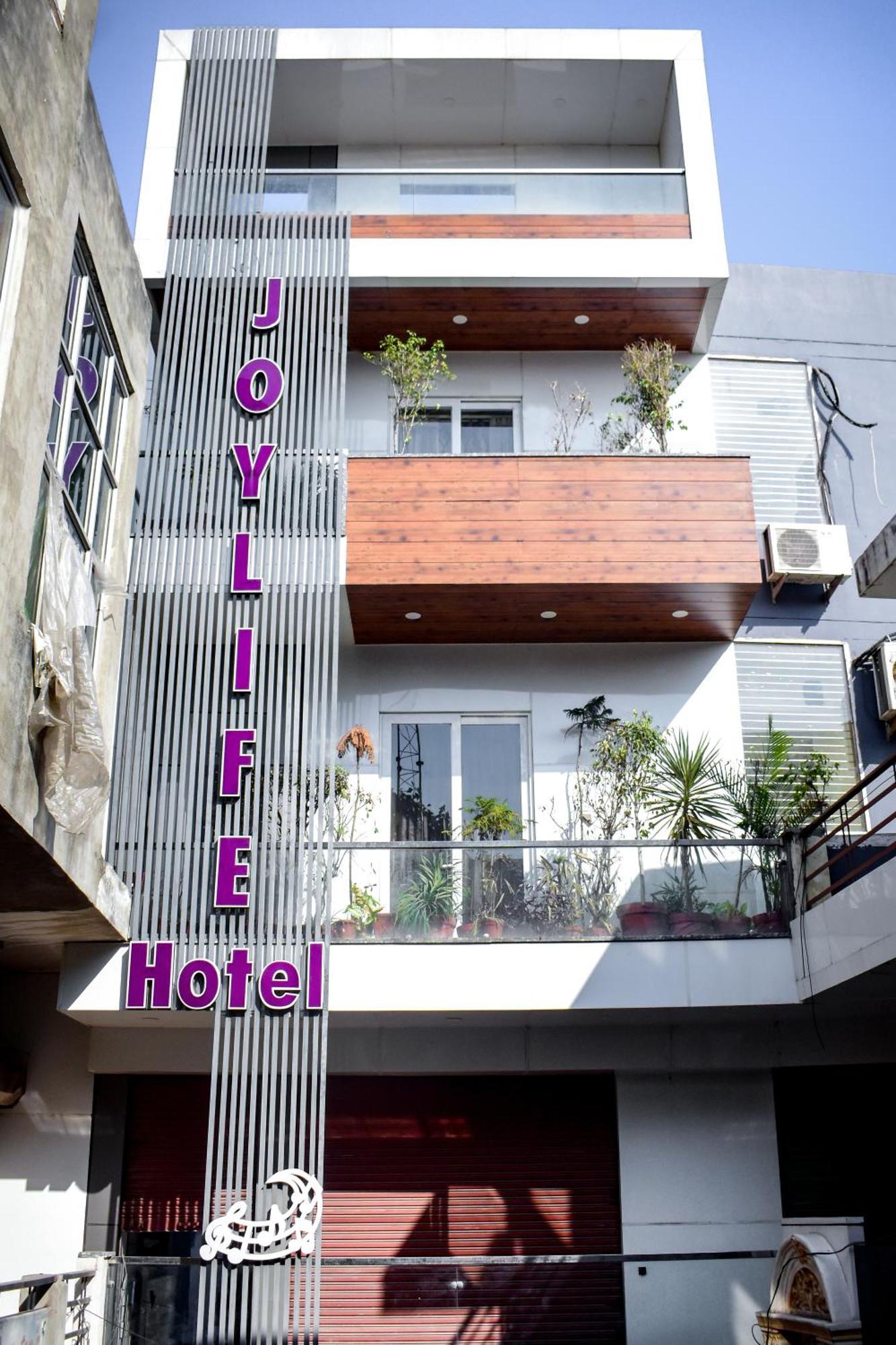 Hotel Joylife- Chottu Ram Chowk Rohtak Haryana Экстерьер фото